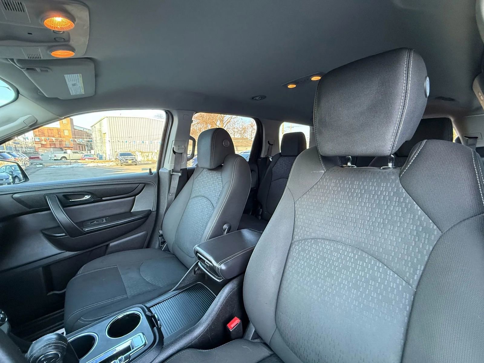 Used 2016 GMC Acadia SLE image 24