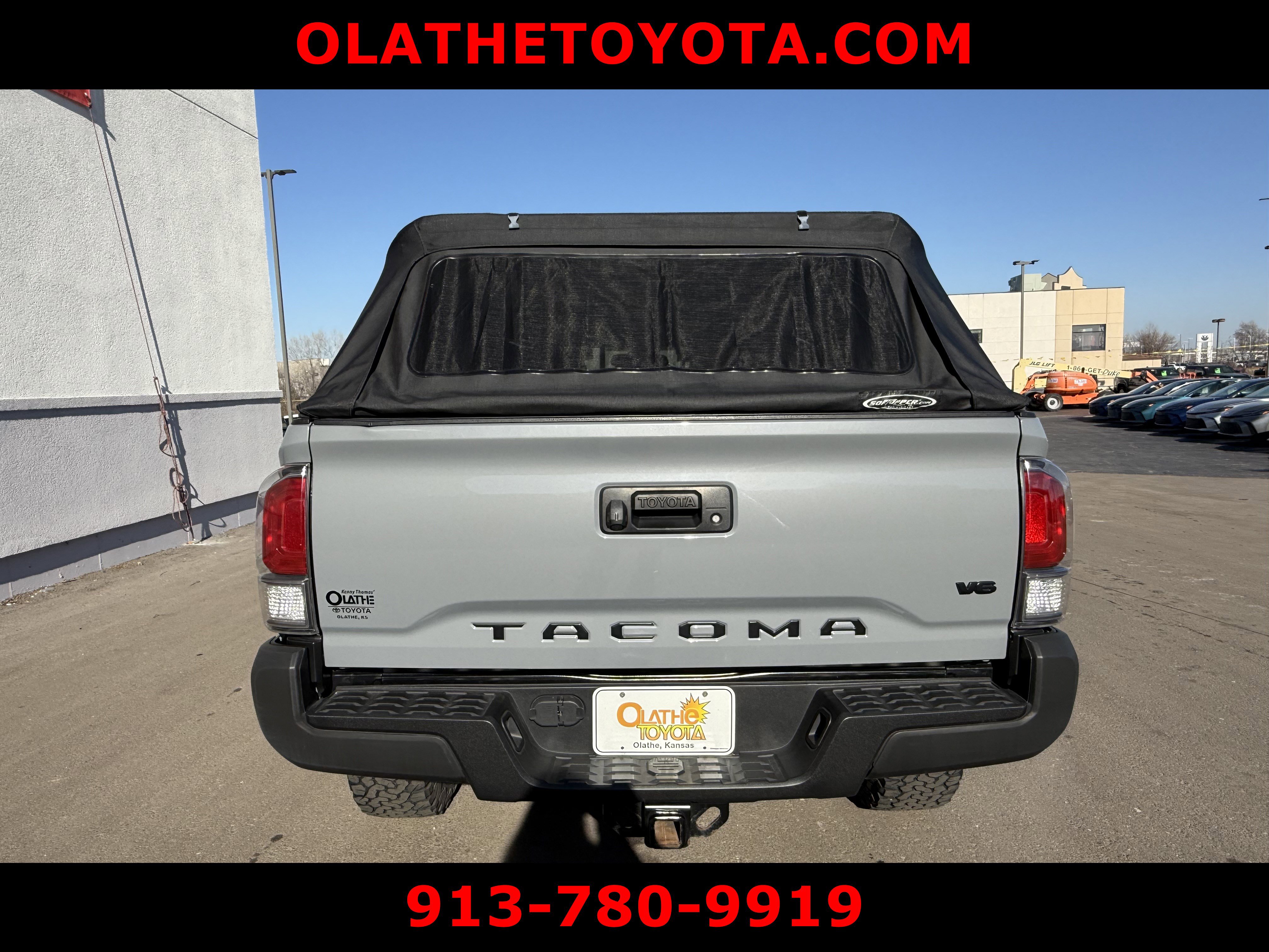 Certified 2021 Toyota Tacoma TRD Off-Road image 4