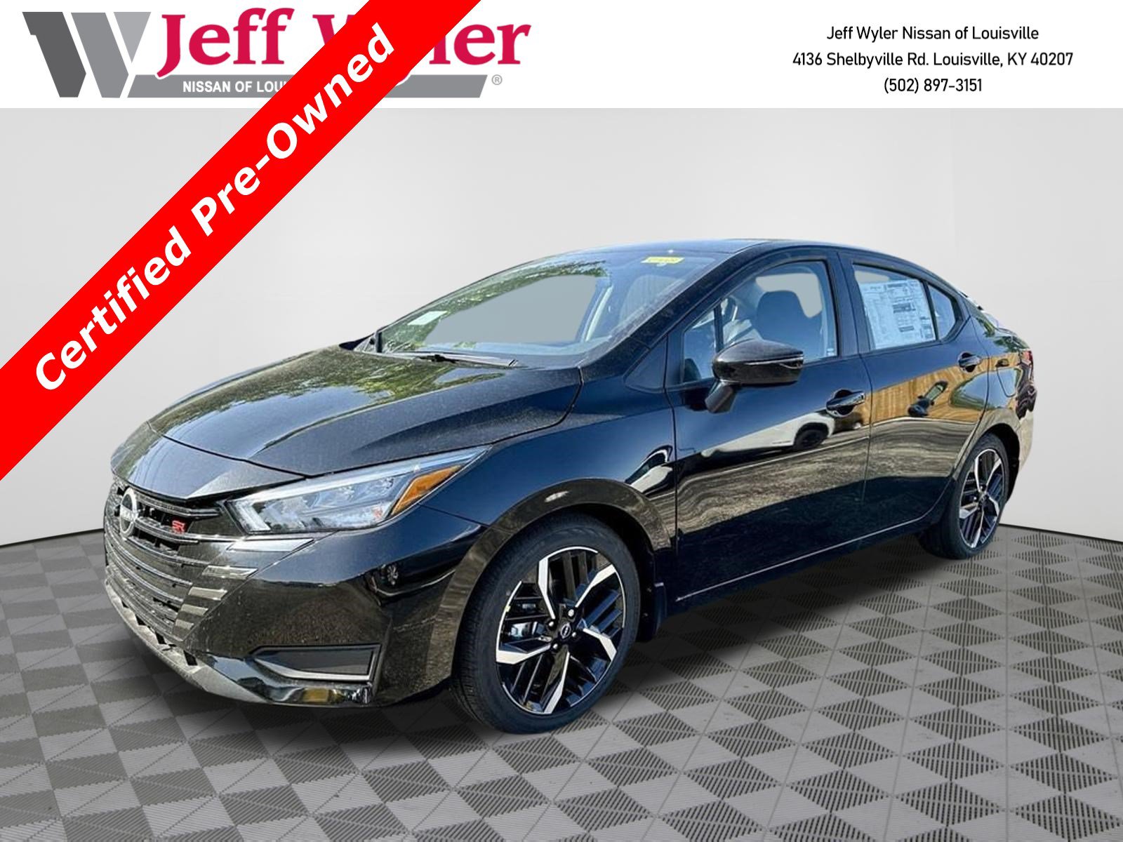 Certified 2025 Nissan Versa SR w/ Trunk Package FWD image 1