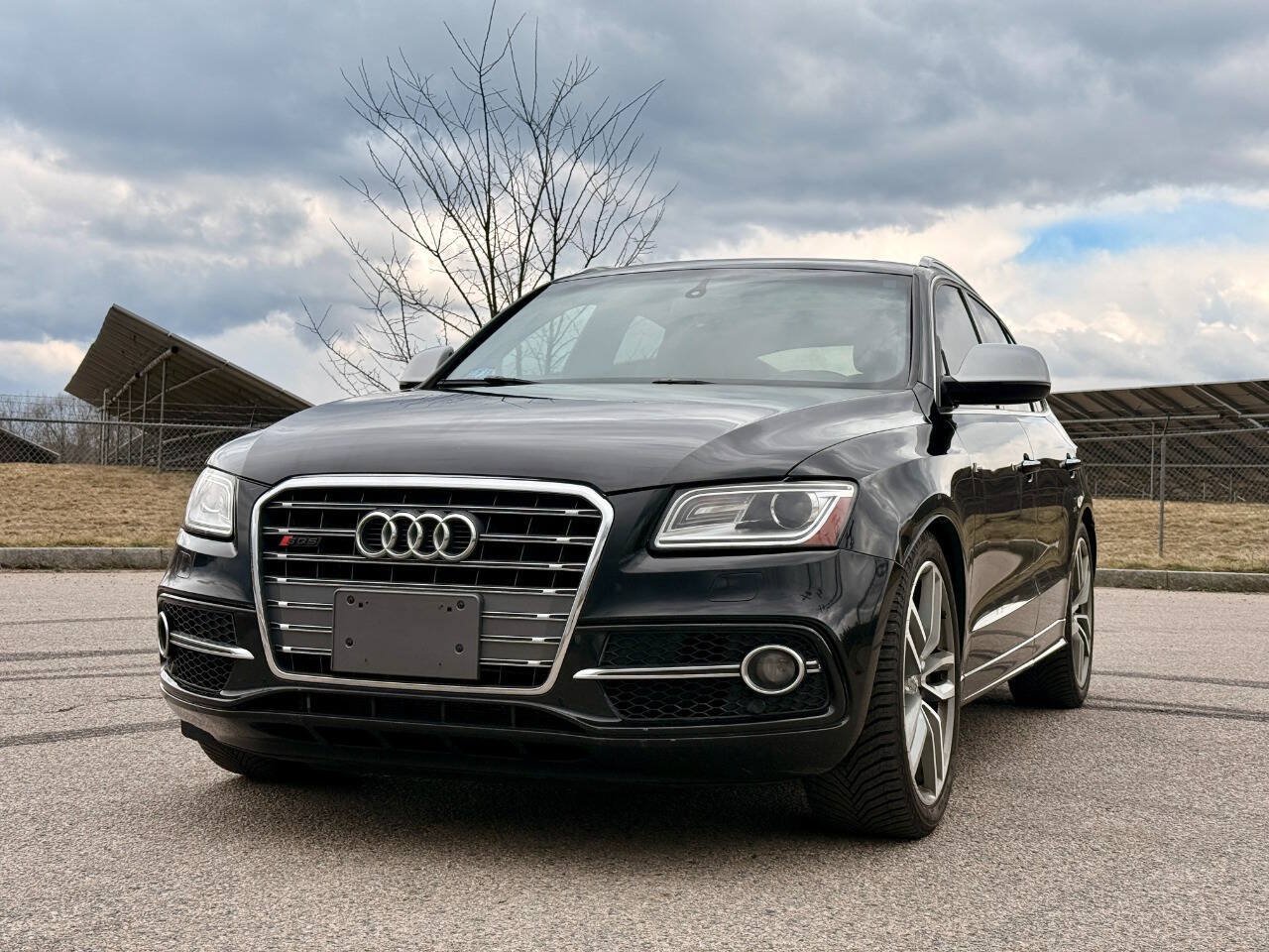 Used 2015 Audi SQ5 Premium Plus w/ Technology Package AWD/4WD image 1