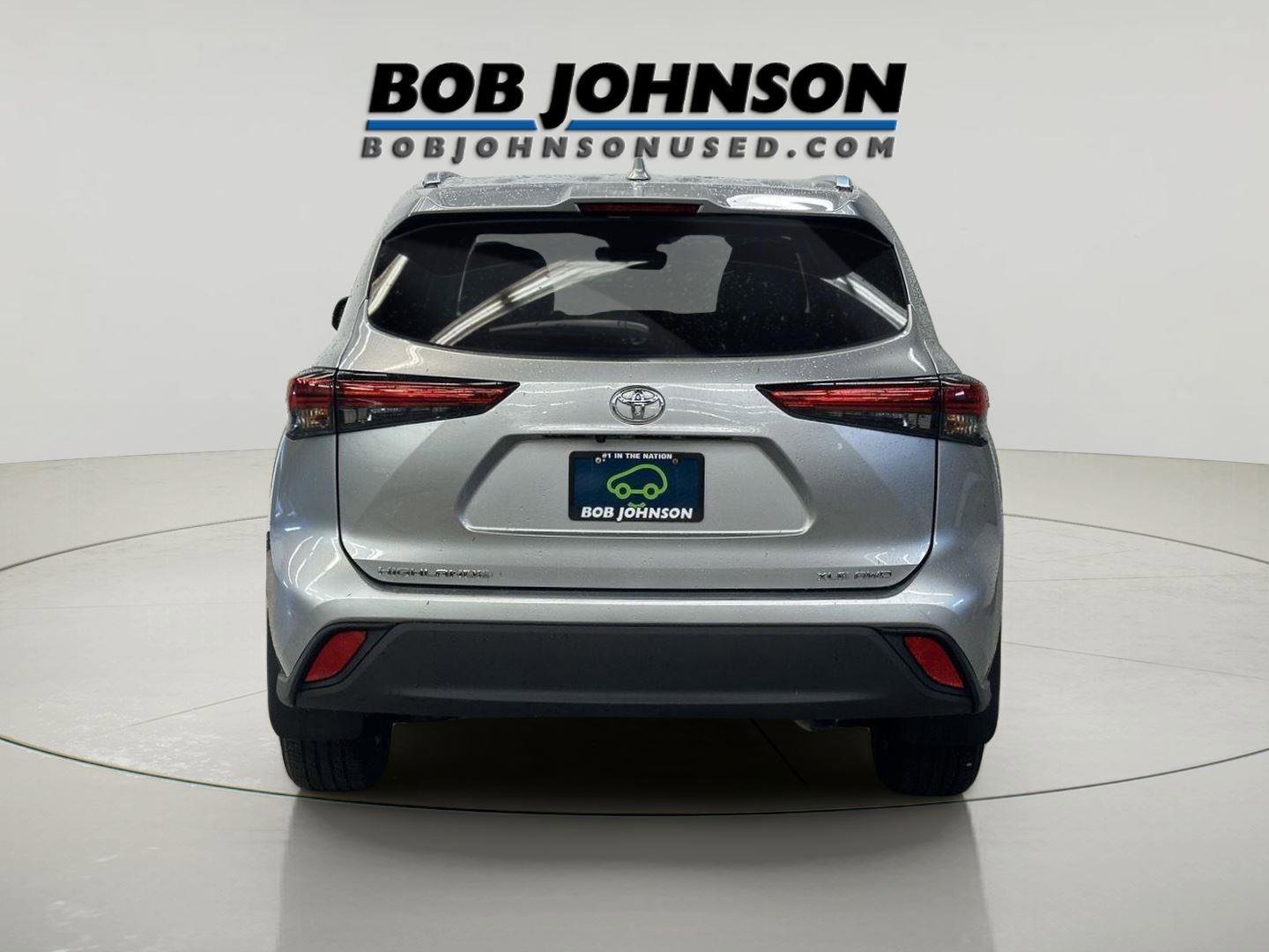 Used 2021 Toyota Highlander XLE image 10