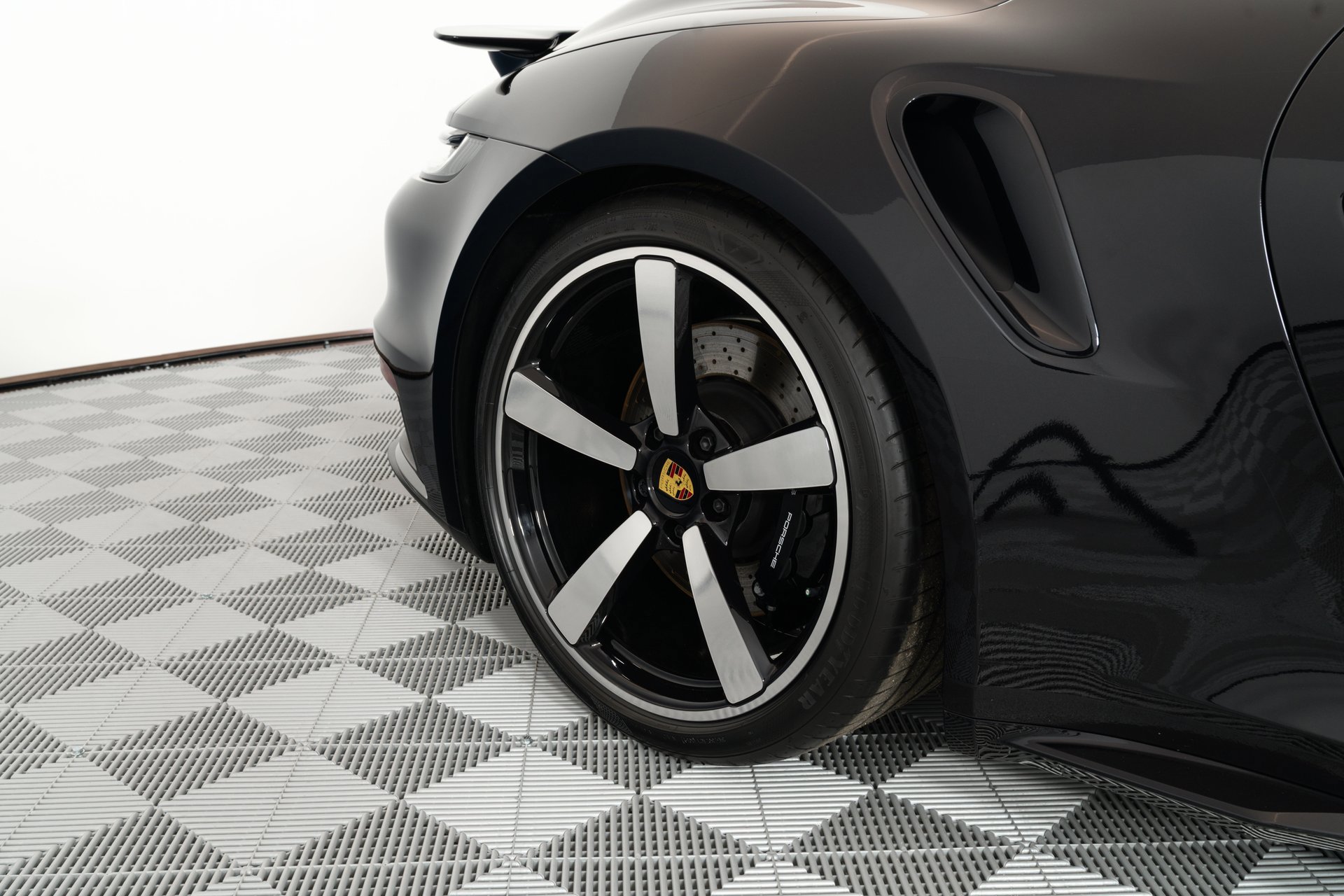 Used 2024 Porsche 911 Turbo image 53