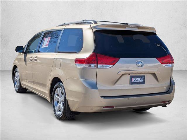 Used 2011 Toyota Sienna LE w/ Towing Pkg image 7