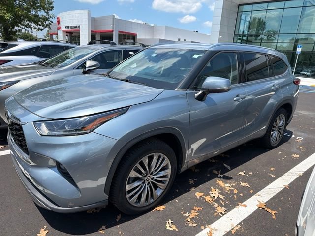 Used 2021 Toyota Highlander Platinum