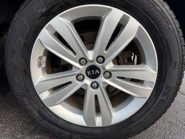 Used 2019 Kia Sportage LX image 8