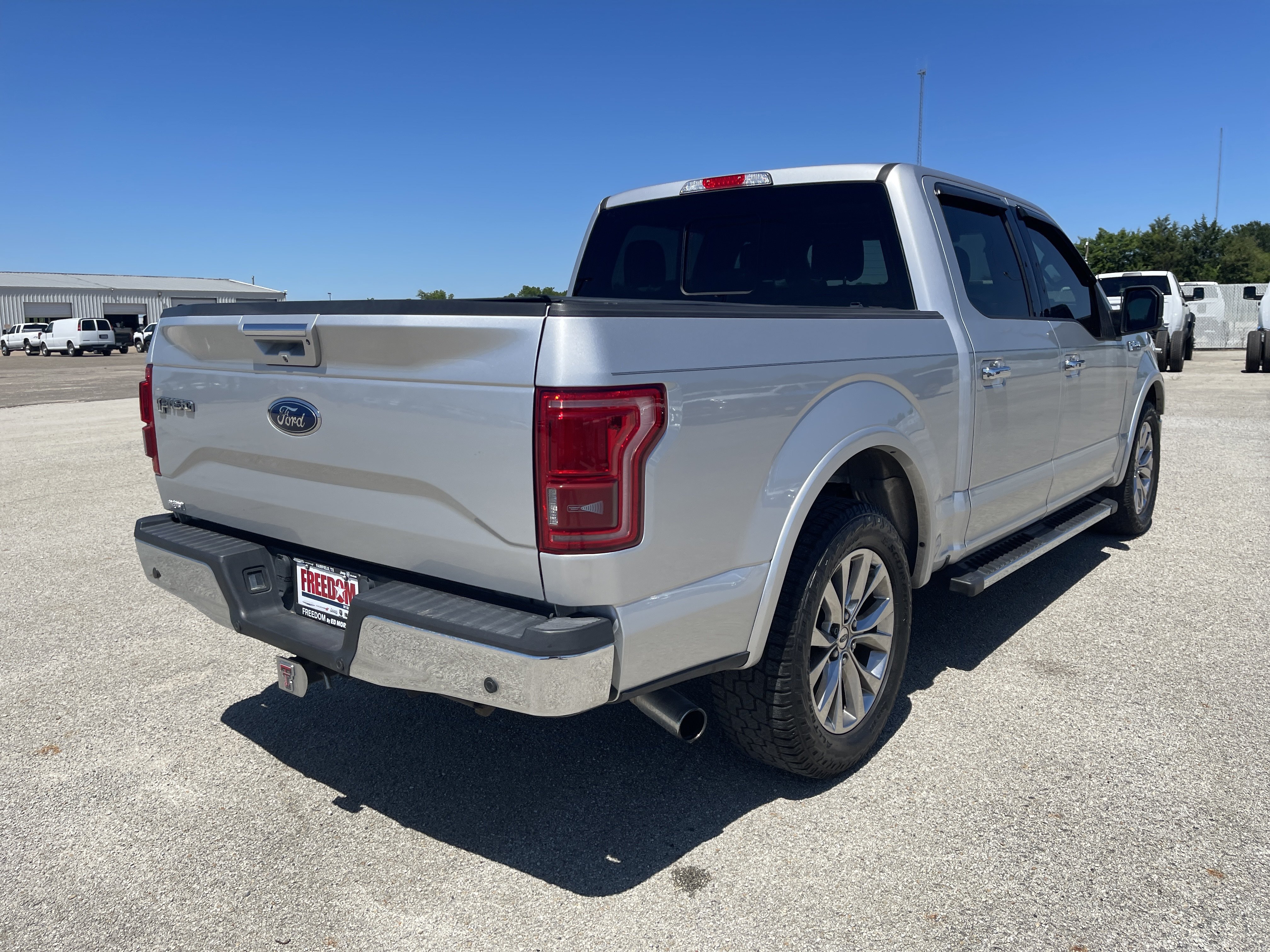 Used 2016 Ford F150 Lariat w/ Equipment Group 502A Luxury RWD image 4