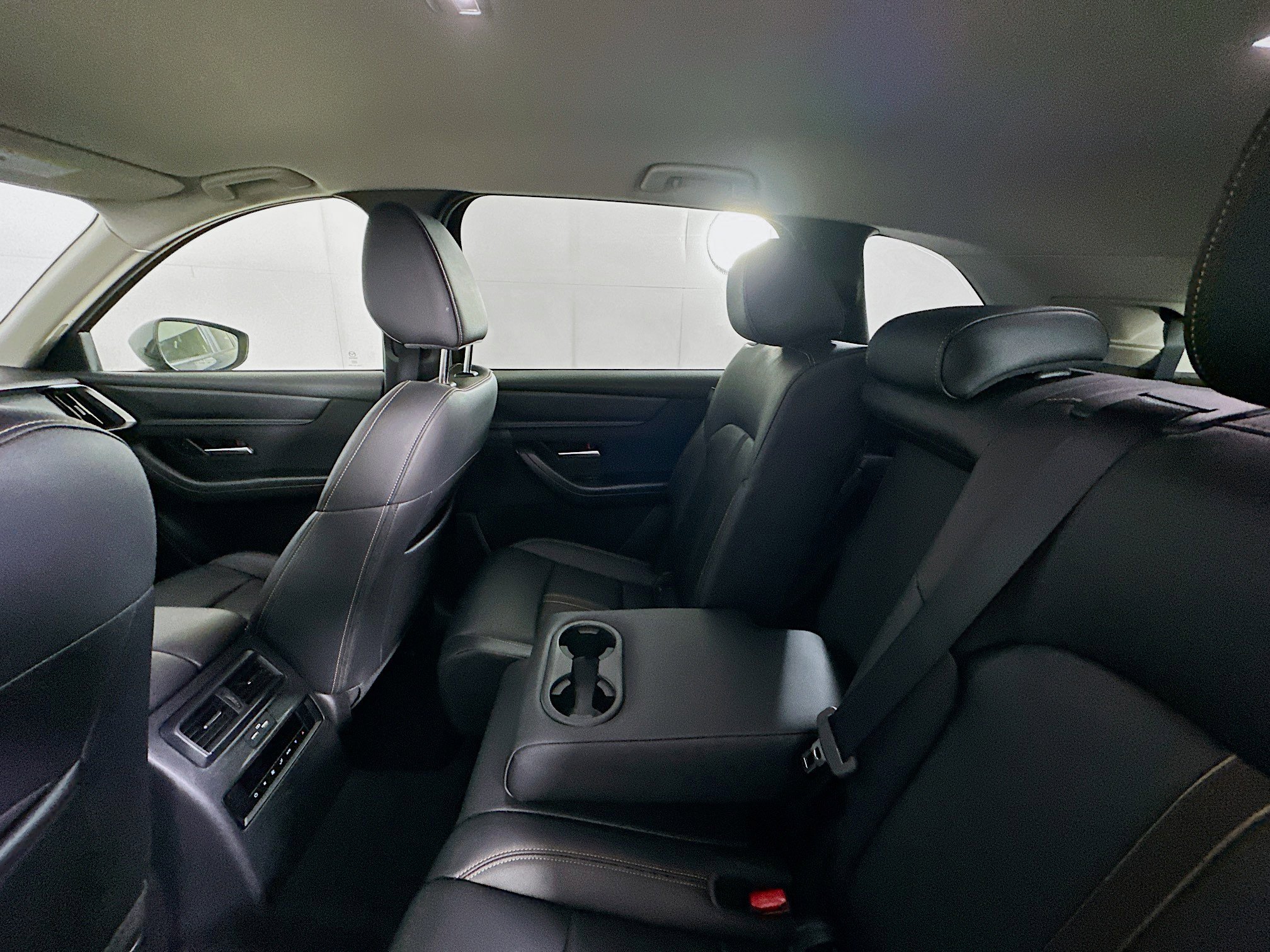 Used 2025 MAZDA CX-90 3.3 Turbo w/ Select Package image 28