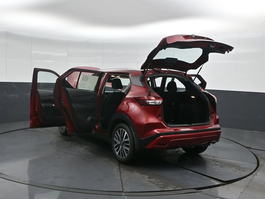 Used 2023 Nissan Kicks SV FWD image 48