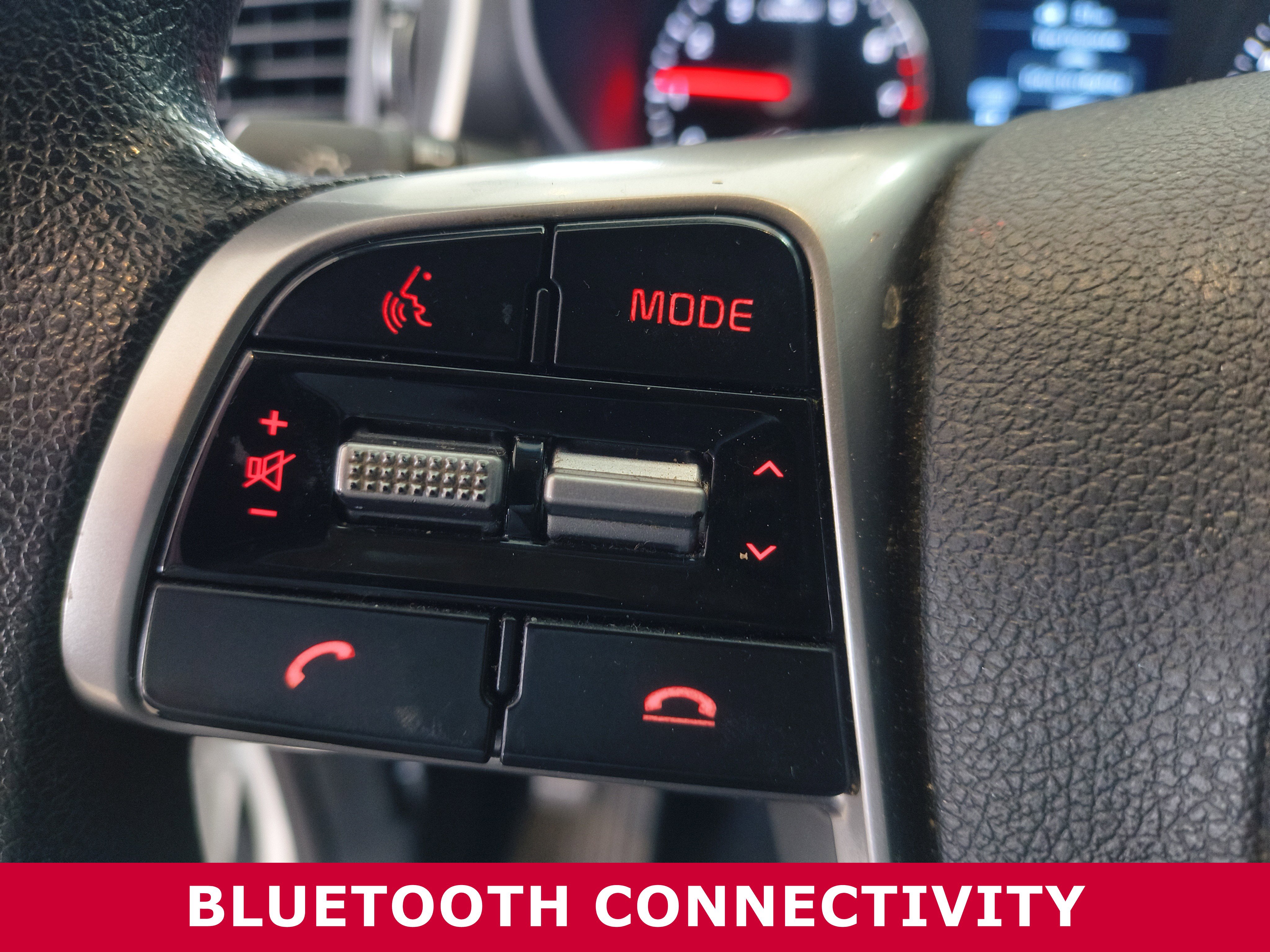 Used 2020 Kia Sorento LX image 17