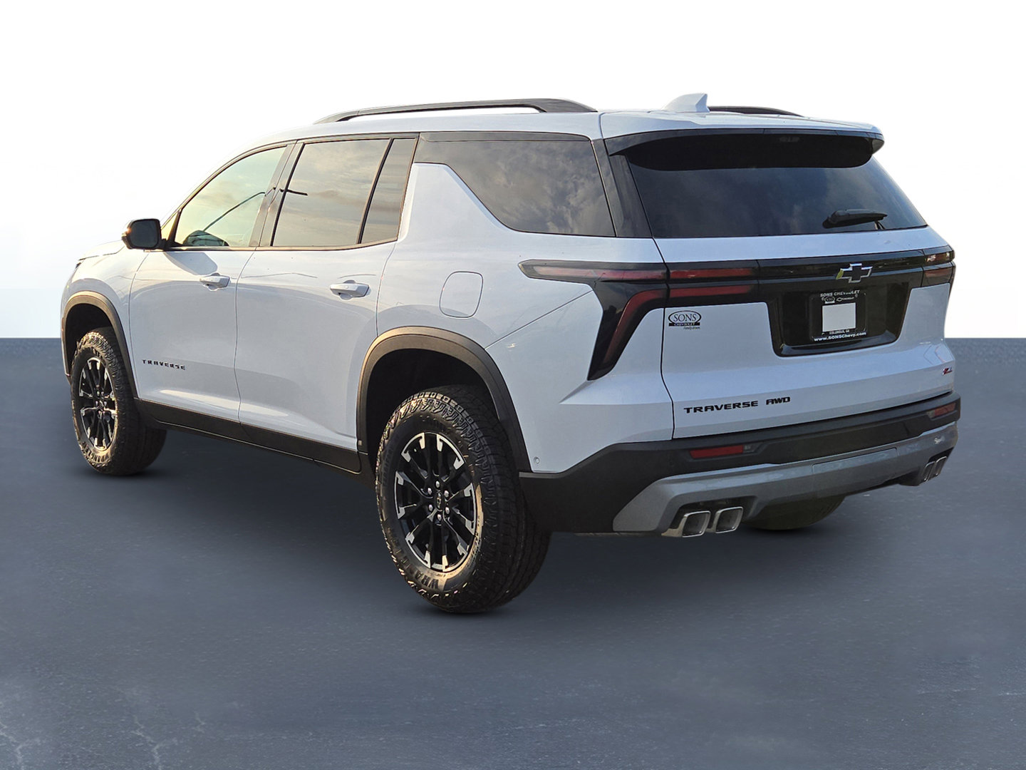 New 2026 Chevrolet Traverse Z71 w/ Enhanced Driving Package image 7