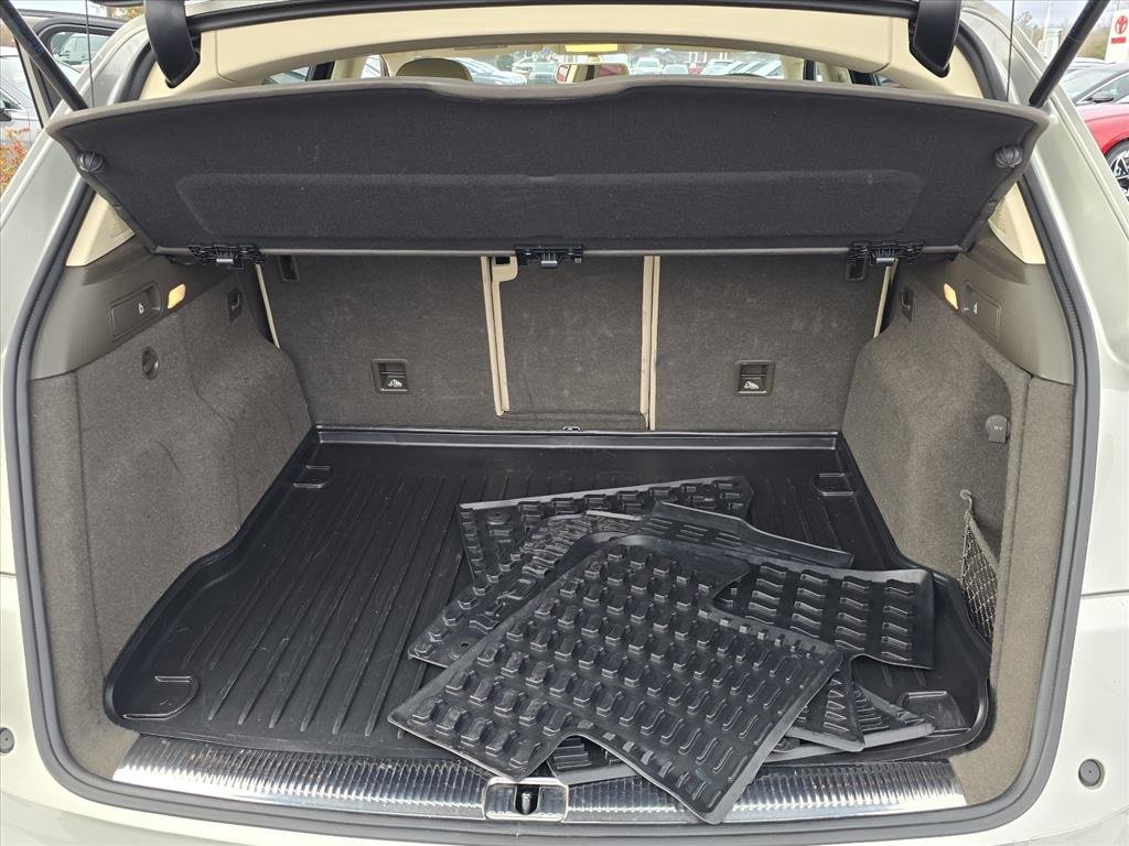 Used 2016 Audi Q5 2.0T Premium Plus w/ Technology Package image 13