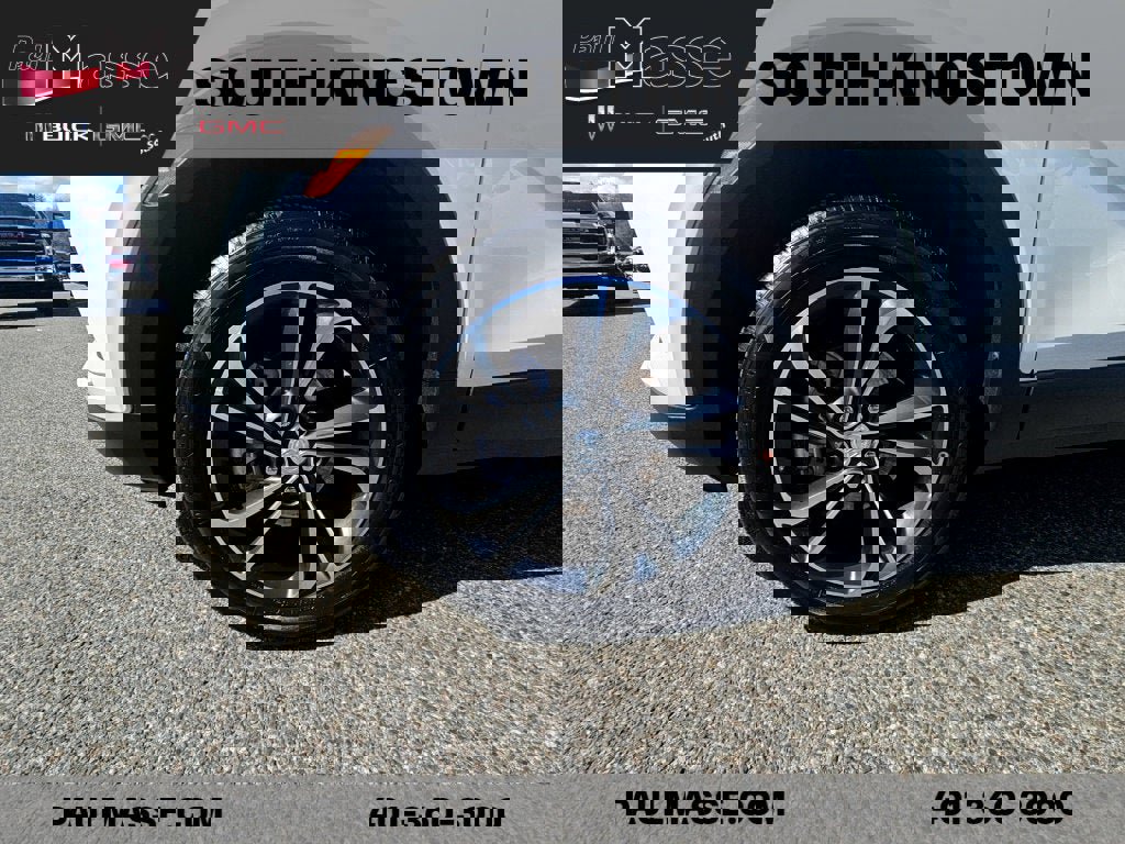 Certified 2023 Buick Encore GX Select w/ Safety Package II image 6