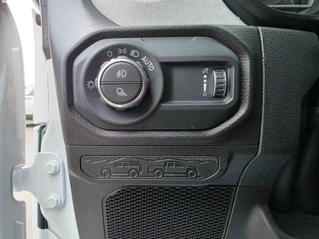 New 2026 Jeep Gladiator Sport image 13