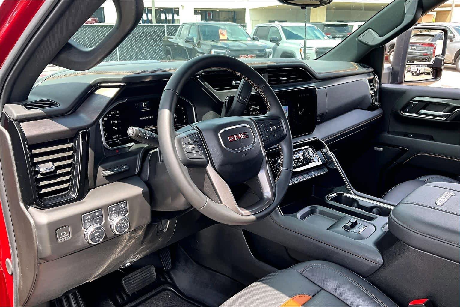 Used 2024 GMC Sierra 3500 AT4 w/ AT4 Premium Plus Package image 18