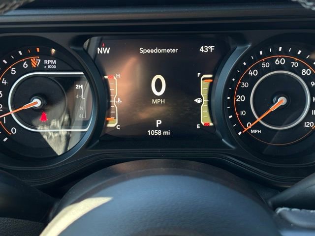 Used 2025 Jeep Gladiator Sport image 31