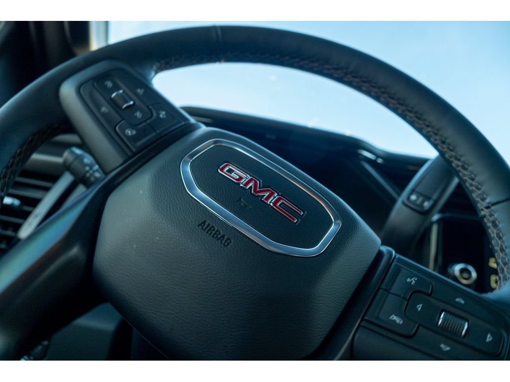 Used 2026 GMC Sierra 2500 AT4 w/ AT4 Premium Plus Package AWD/4WD image 18