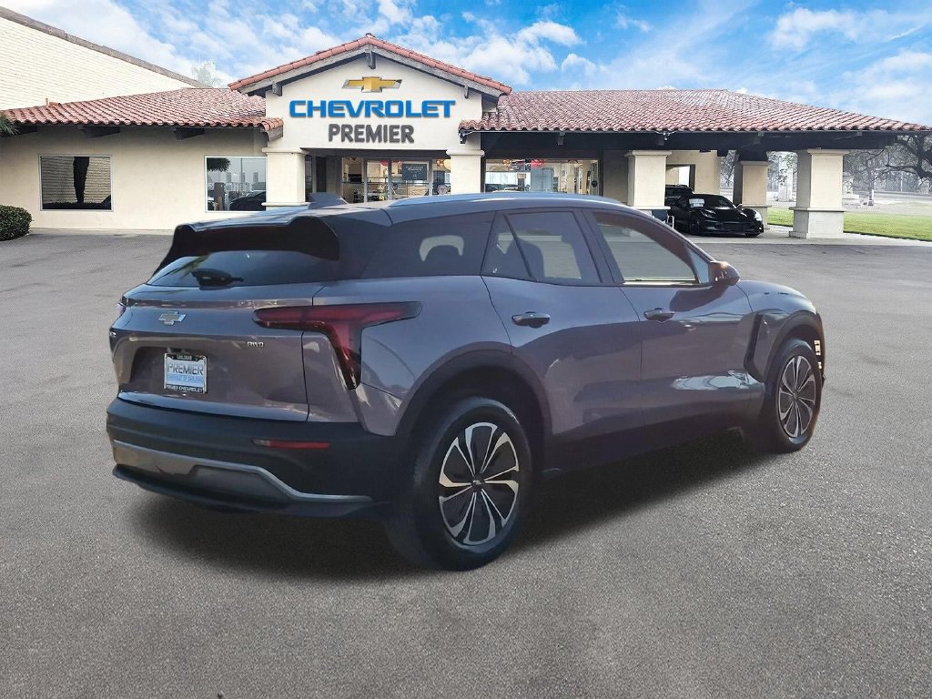 Used 2025 Chevrolet Blazer EV LT w/ Super Cruise Package AWD/4WD image 8