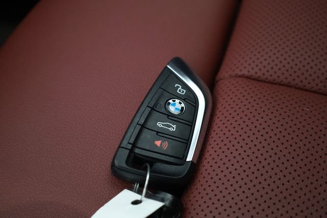 Used 2023 BMW i4 eDrive40 w/ M Sport Package RWD image 26
