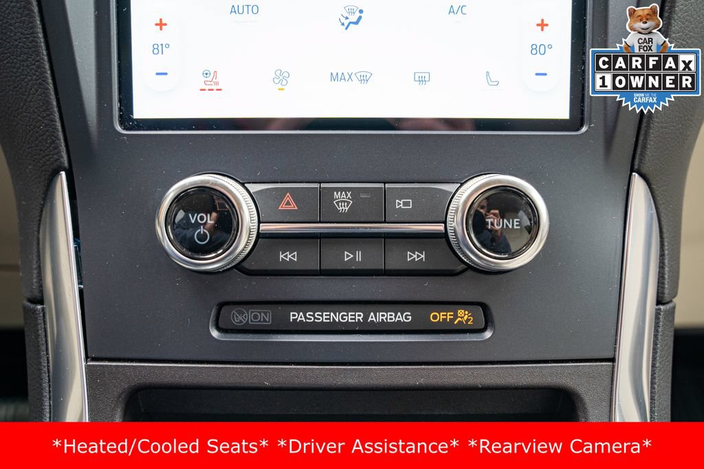 Used 2023 Ford Edge Titanium w/ Equipment Group 301A AWD/4WD image 30