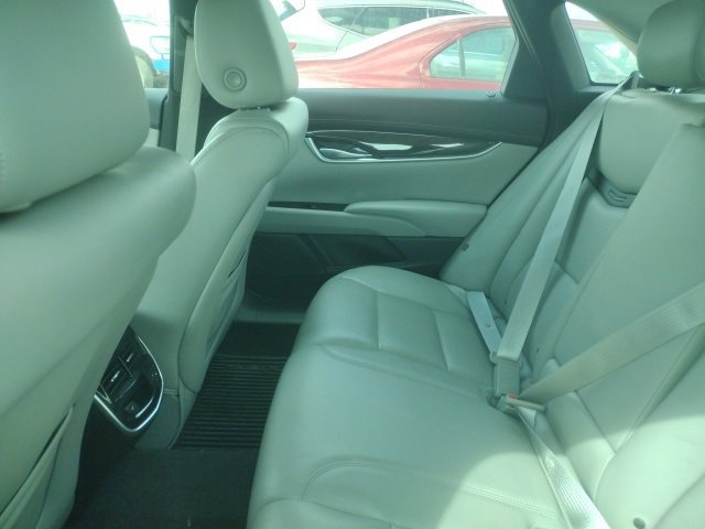 Used 2016 Cadillac XTS Luxury image 15