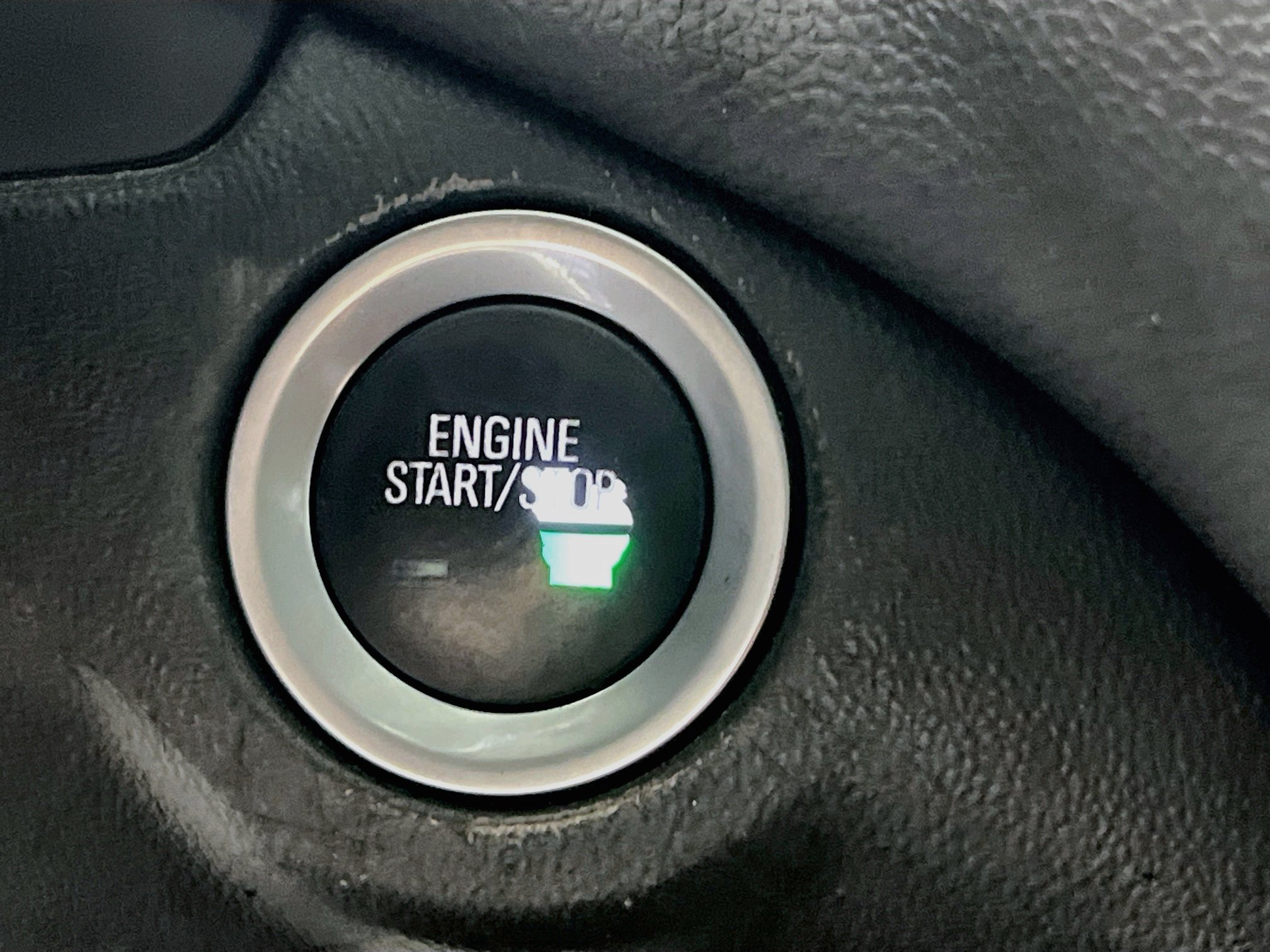 Used 2018 Chevrolet Equinox LT FWD image 23