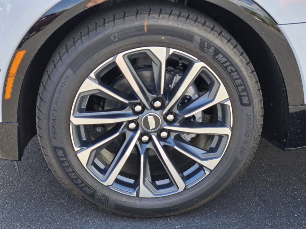 New 2026 Cadillac Lyriq Sport AWD/4WD image 6