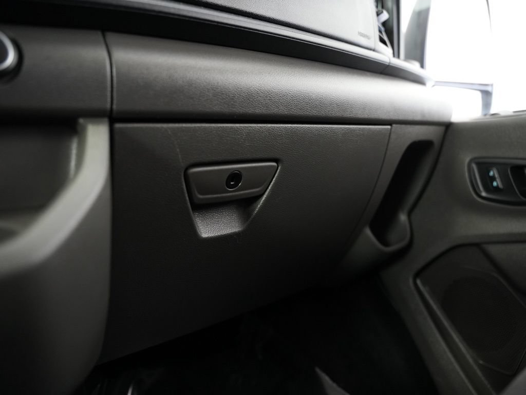 Used 2020 Ford Transit 250 Low Roof AWD image 33