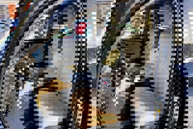 Used 2023 Acura MDX SH-AWD w/ Technology Package image 25