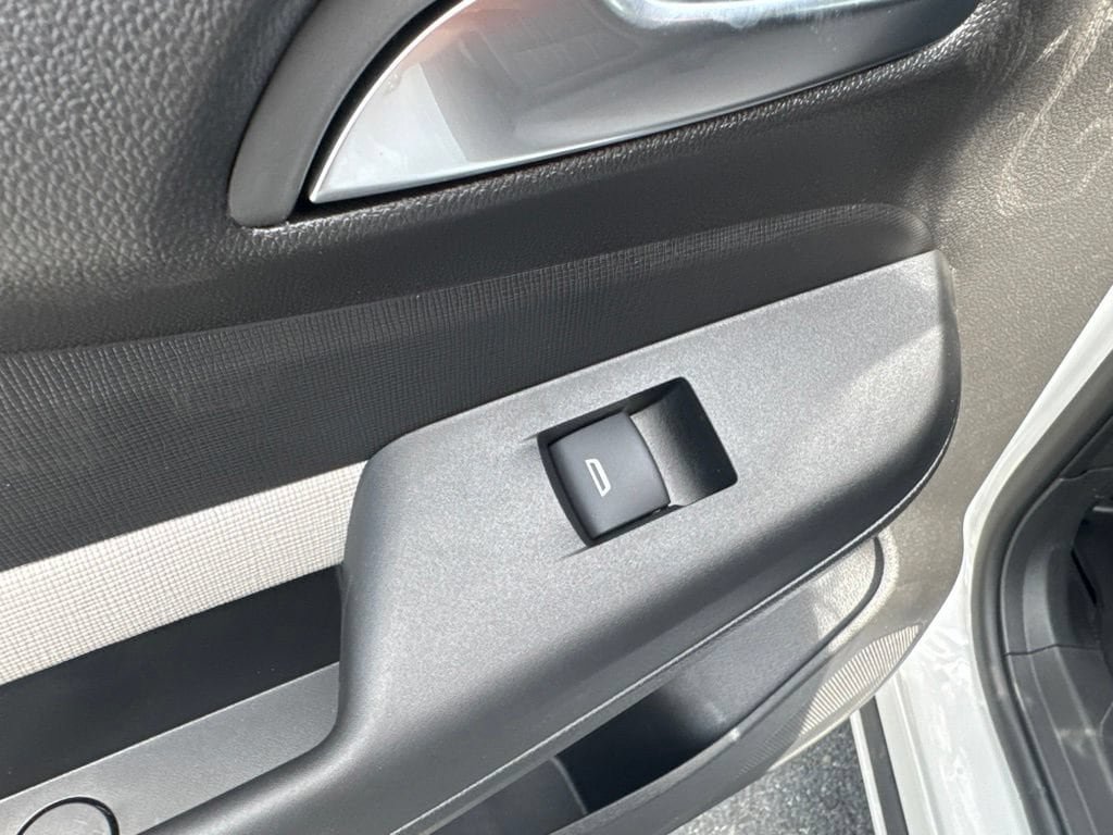 New 2026 Buick Envista Sport Touring FWD image 44