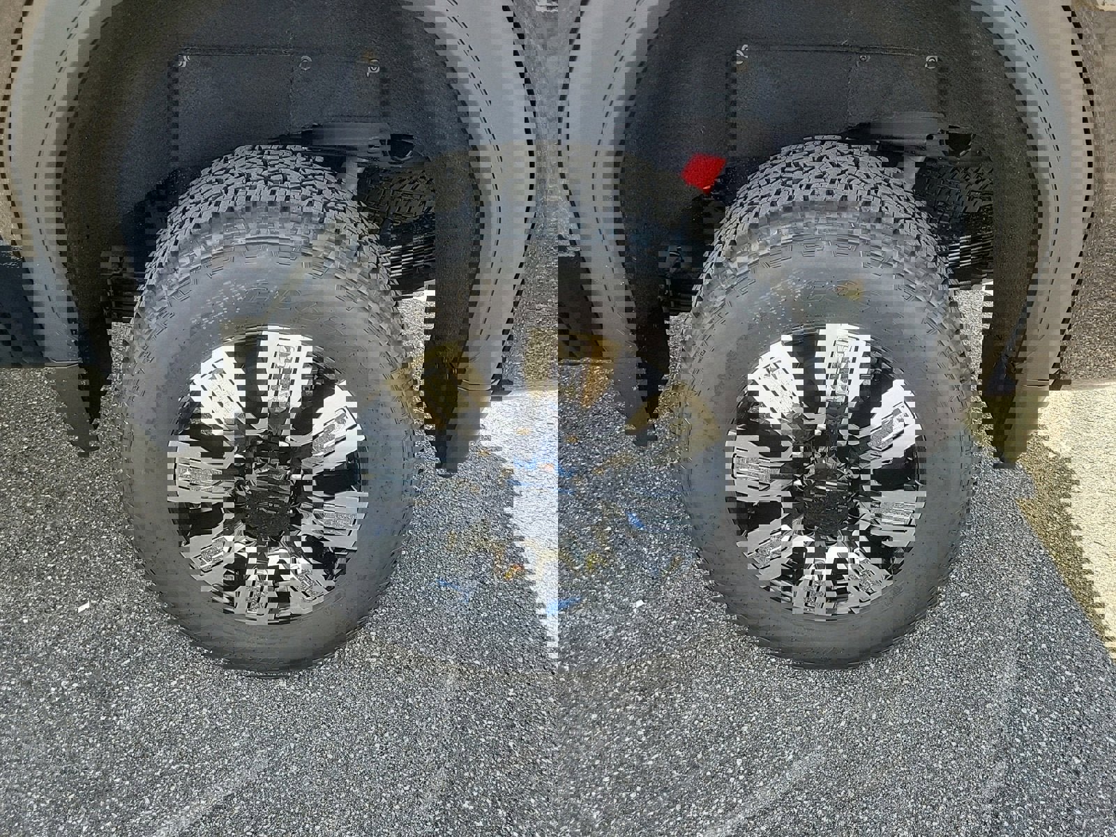 New 2026 GMC Sierra 2500 Denali w/ Denali Reserve Package image 8