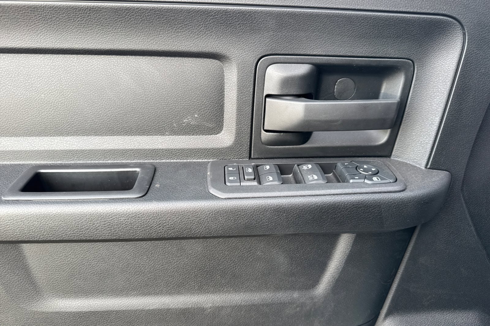 New 2026 RAM 5500 Tradesman w/ Chrome Appearance Group image 10