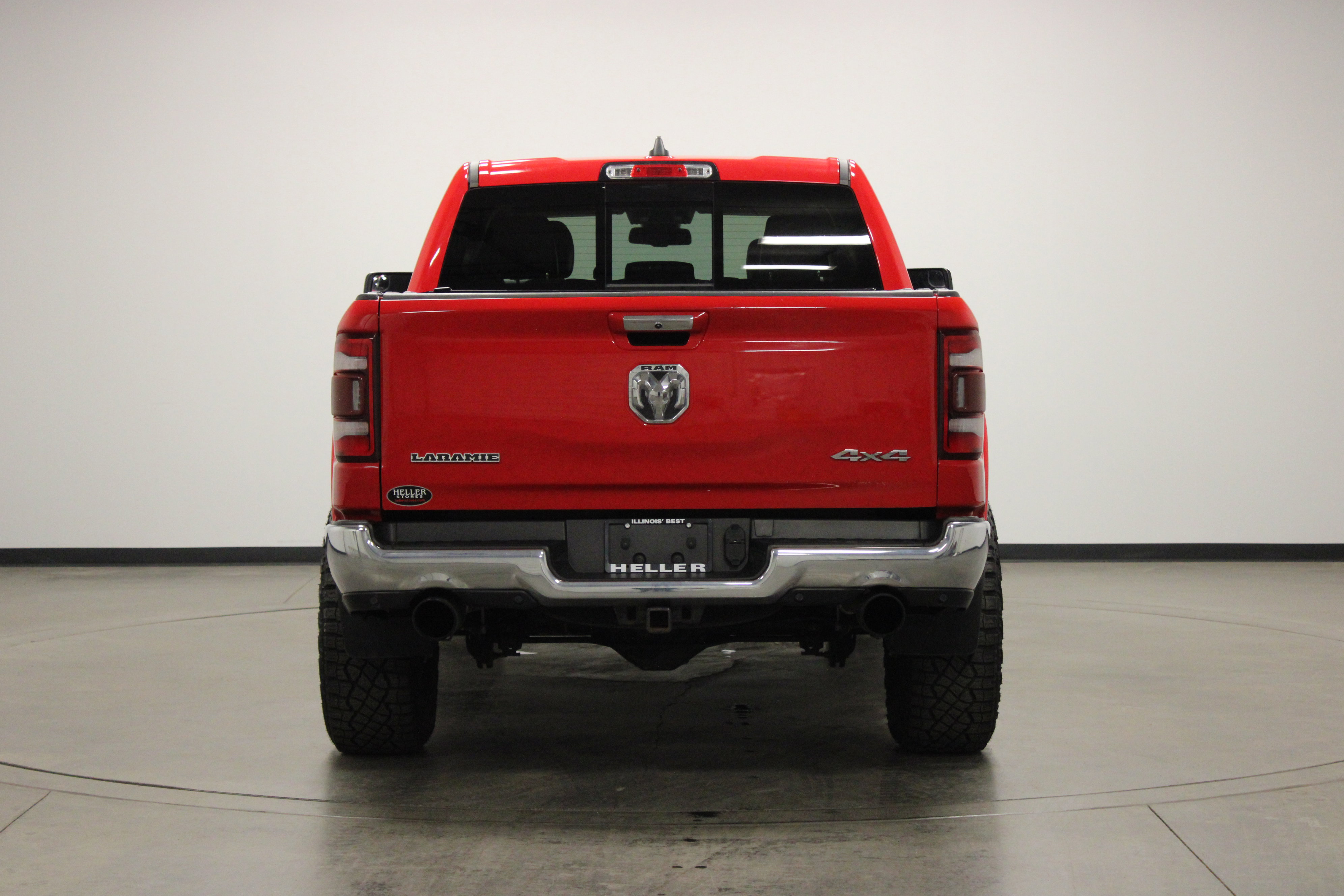 Used 2019 RAM 1500 Laramie image 7