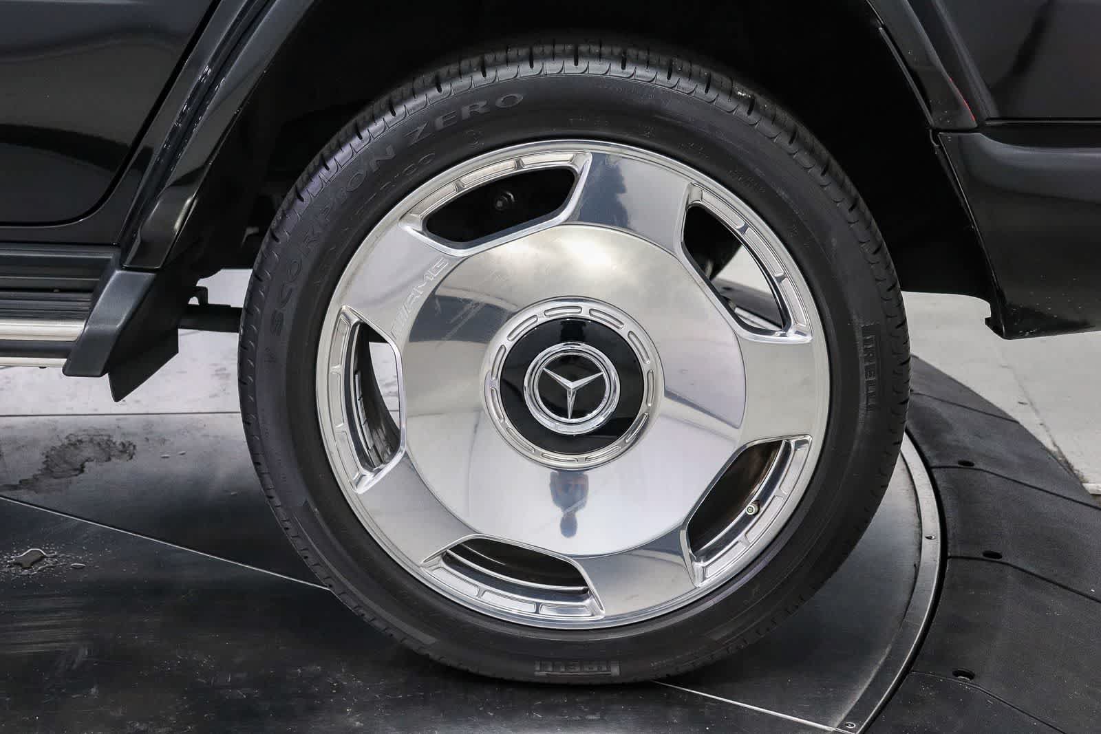 Certified 2025 Mercedes-Benz G 550 image 10