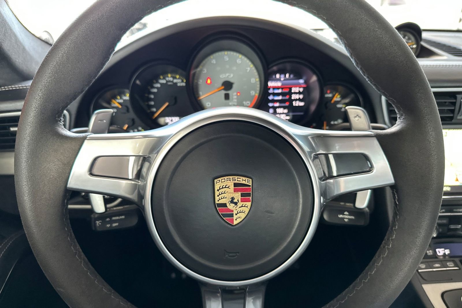 Used 2016 Porsche 911 GT3 image 27