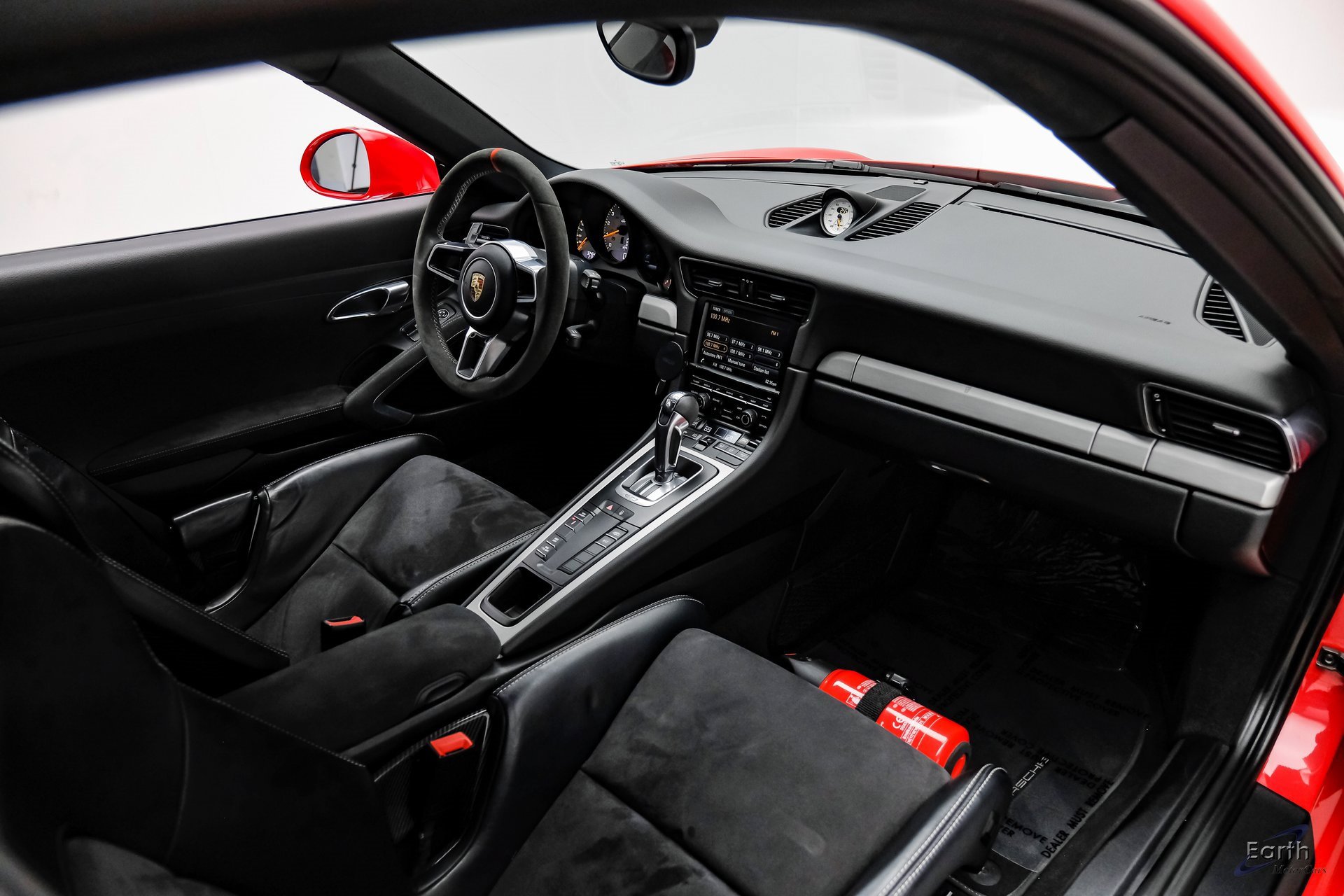 Used 2015 Porsche 911 GT3 image 46