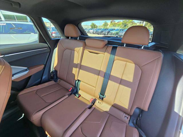 Certified 2023 Audi Q3 2.0T Premium Plus w/ Premium Plus Package AWD/4WD image 17