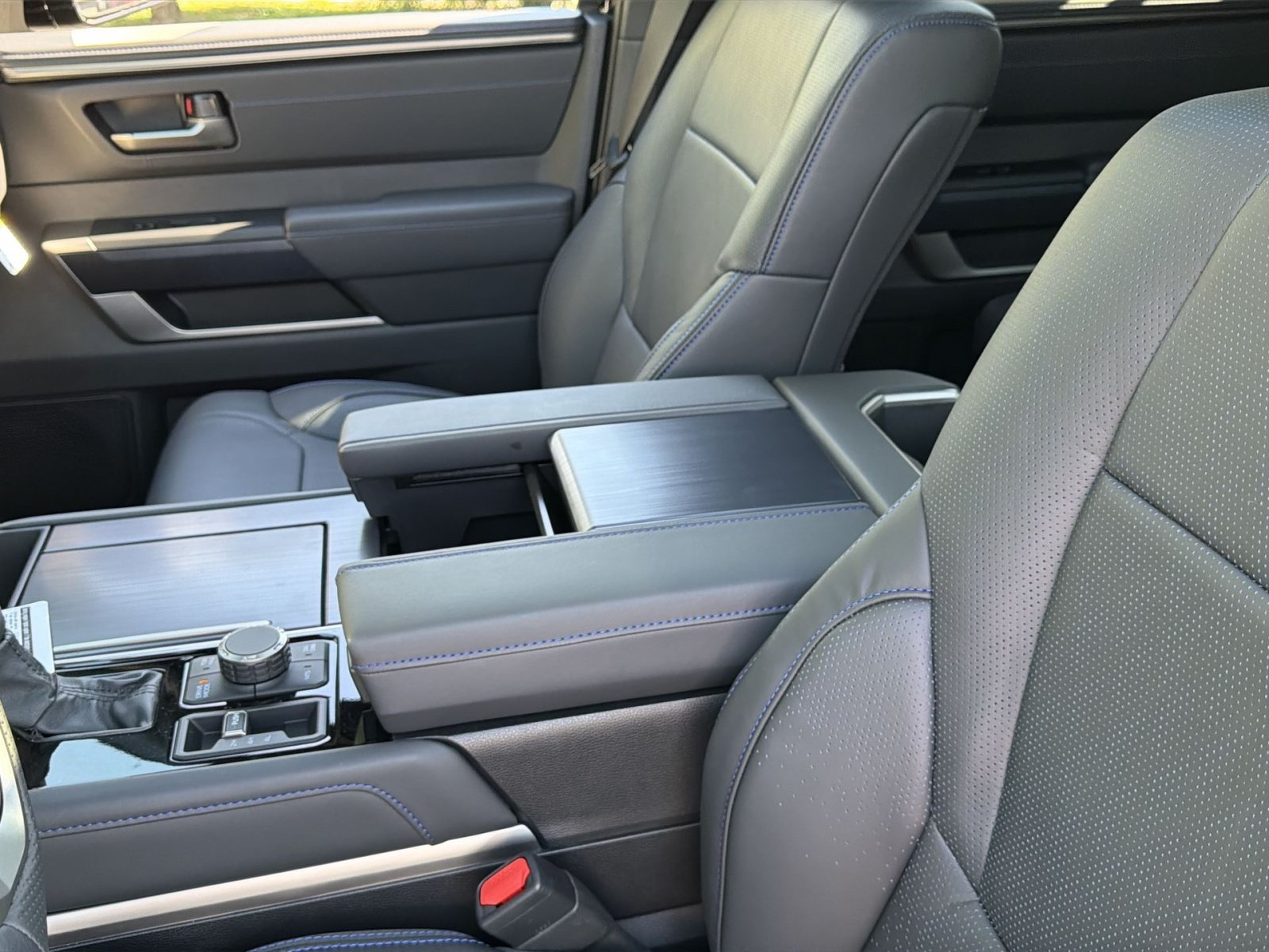 New 2026 Toyota Sequoia Platinum AWD/4WD image 19