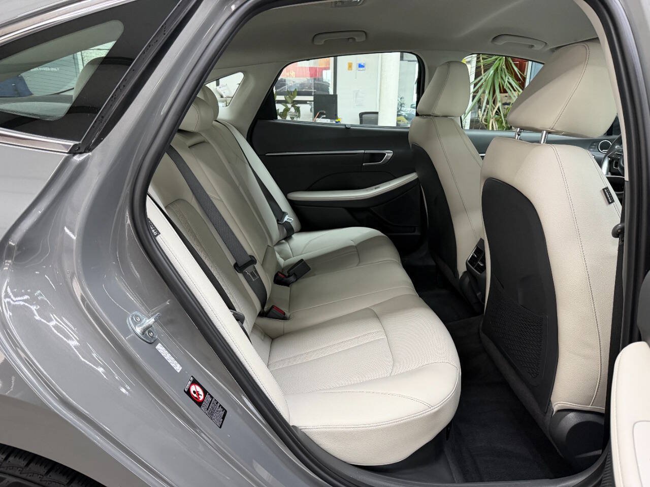 Used 2021 Hyundai Sonata Limited FWD image 15