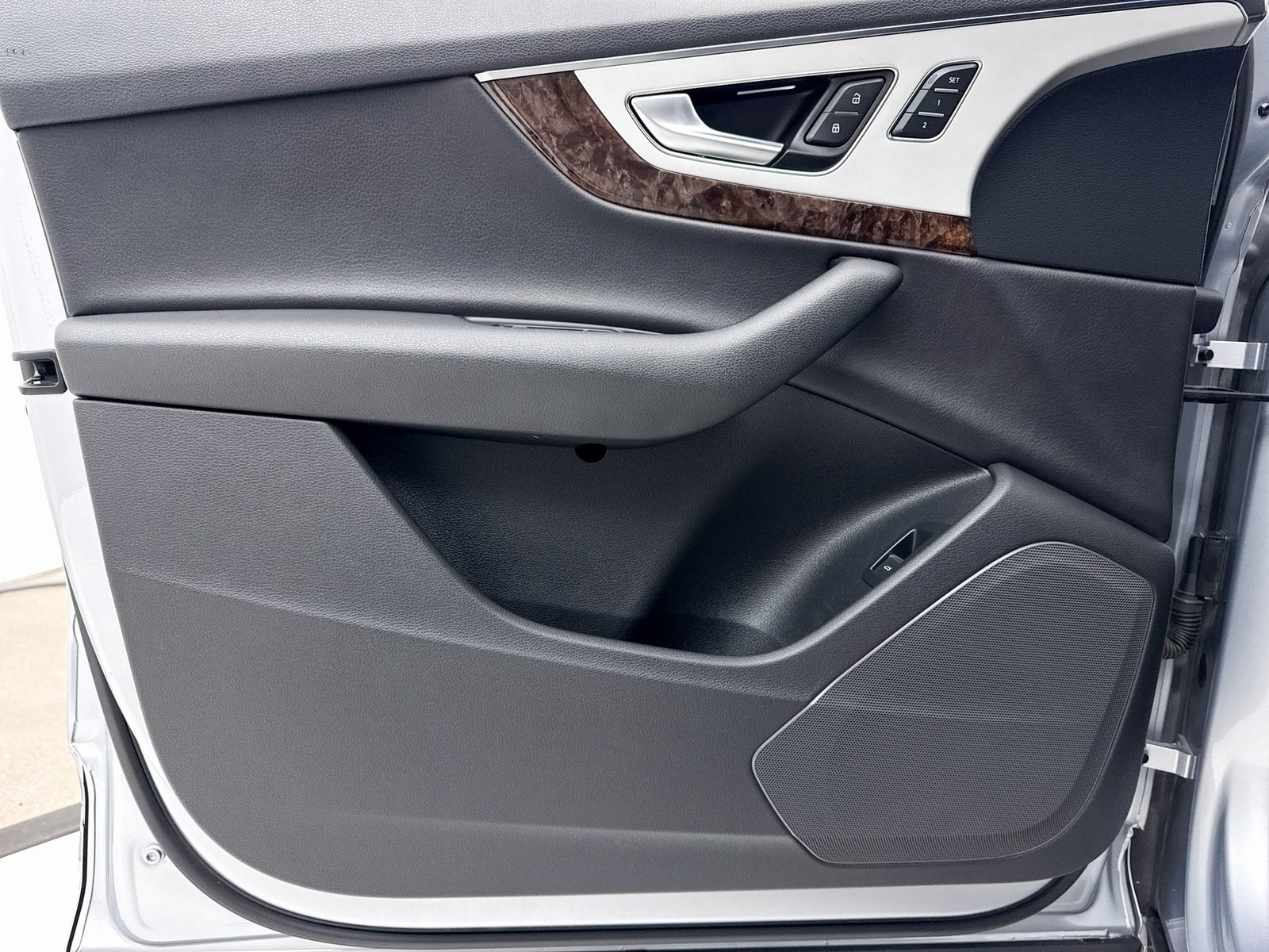 Used 2019 Audi Q7 2.0T Premium image 34