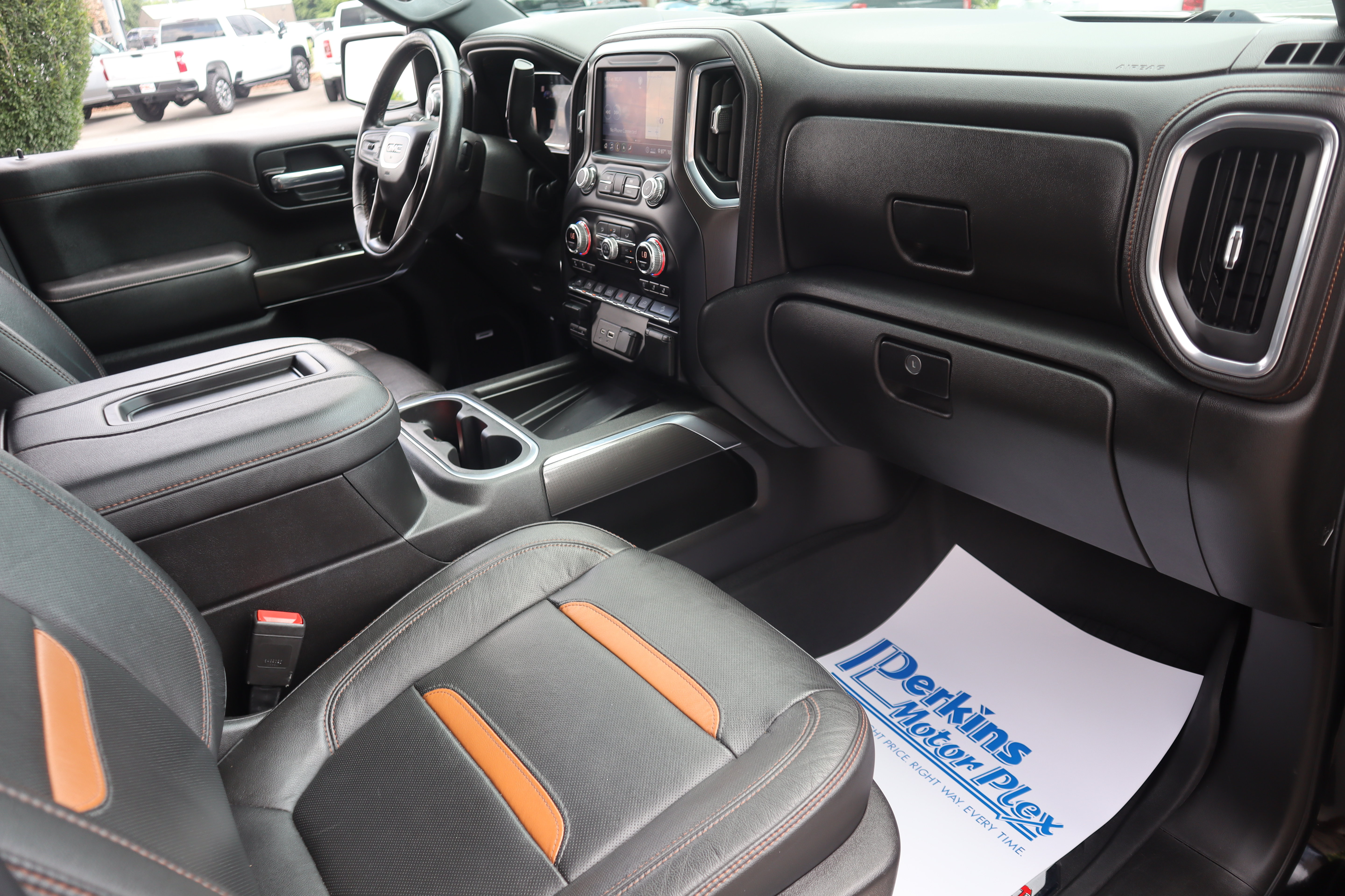 Used 2020 GMC Sierra 1500 AT4 w/ AT4 Premium Package AWD/4WD image 35
