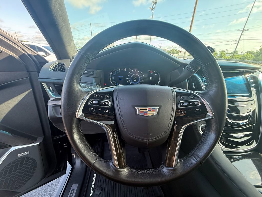 Used 2016 Cadillac Escalade Platinum AWD/4WD image 16