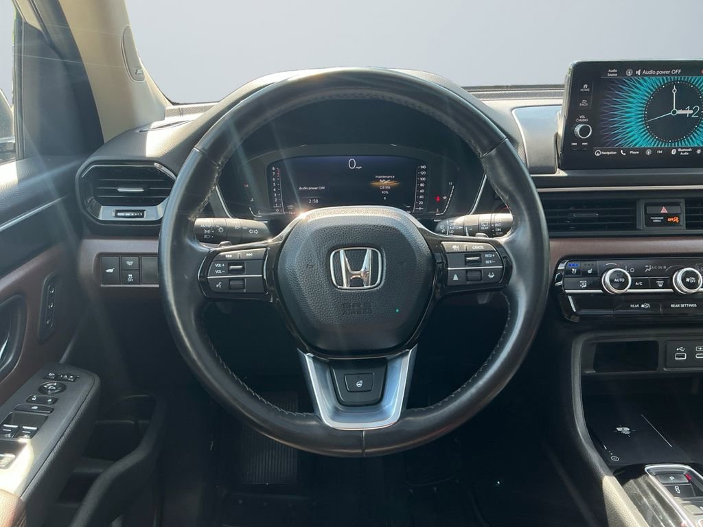Used 2023 Honda Pilot Elite image 13