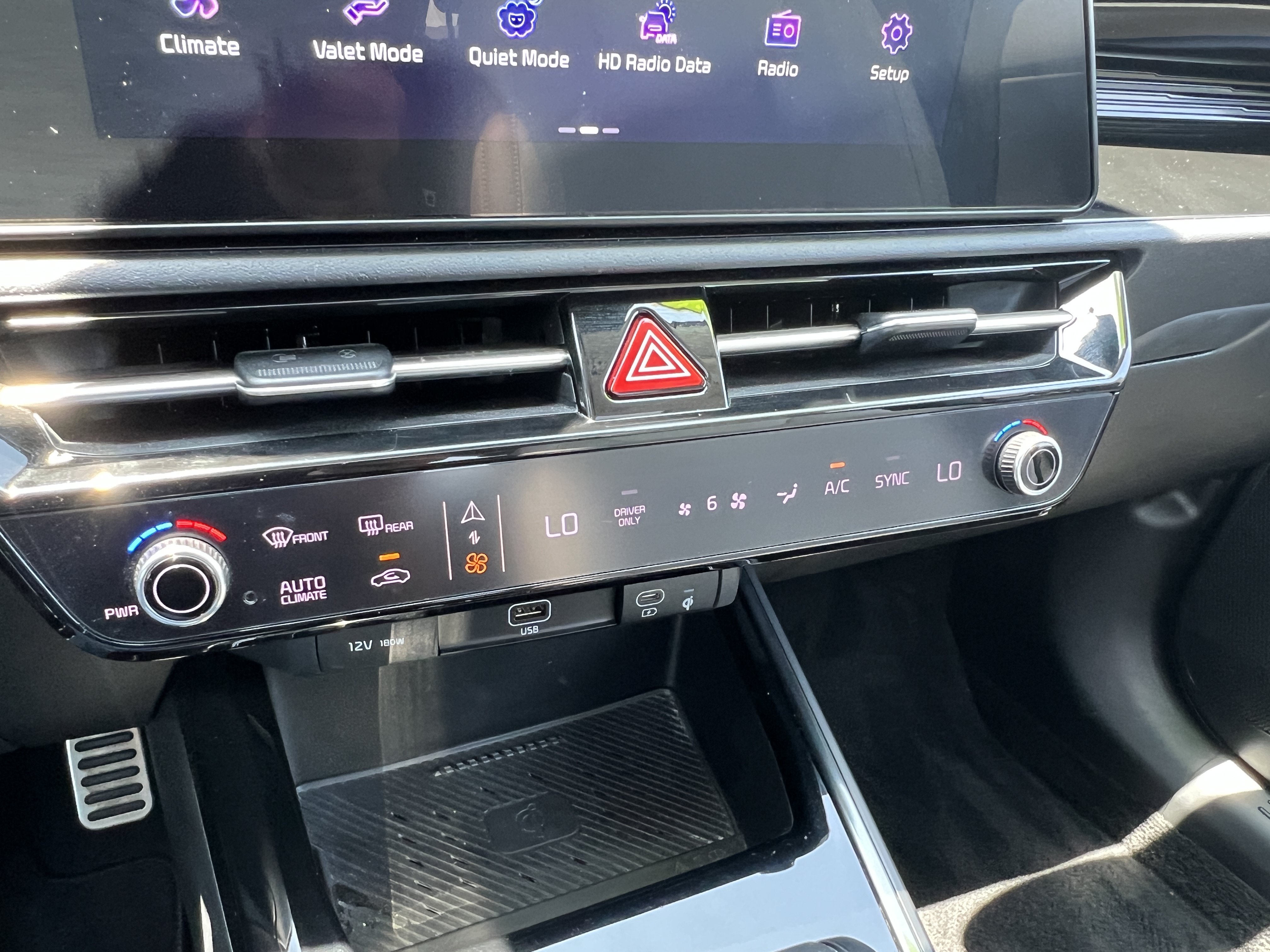 Certified 2023 Kia Niro EX Touring FWD image 28