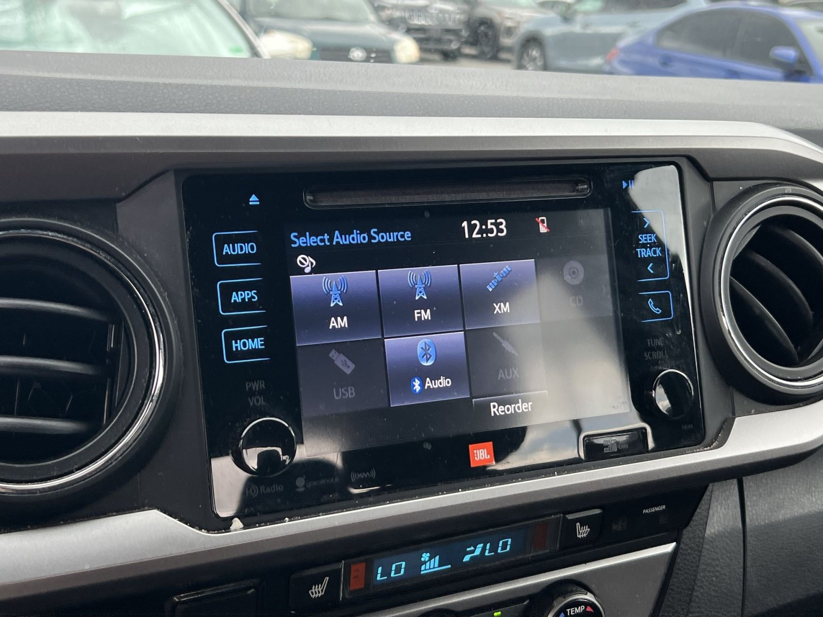 Used 2016 Toyota Tacoma Limited w/ Towing Package AWD/4WD image 17