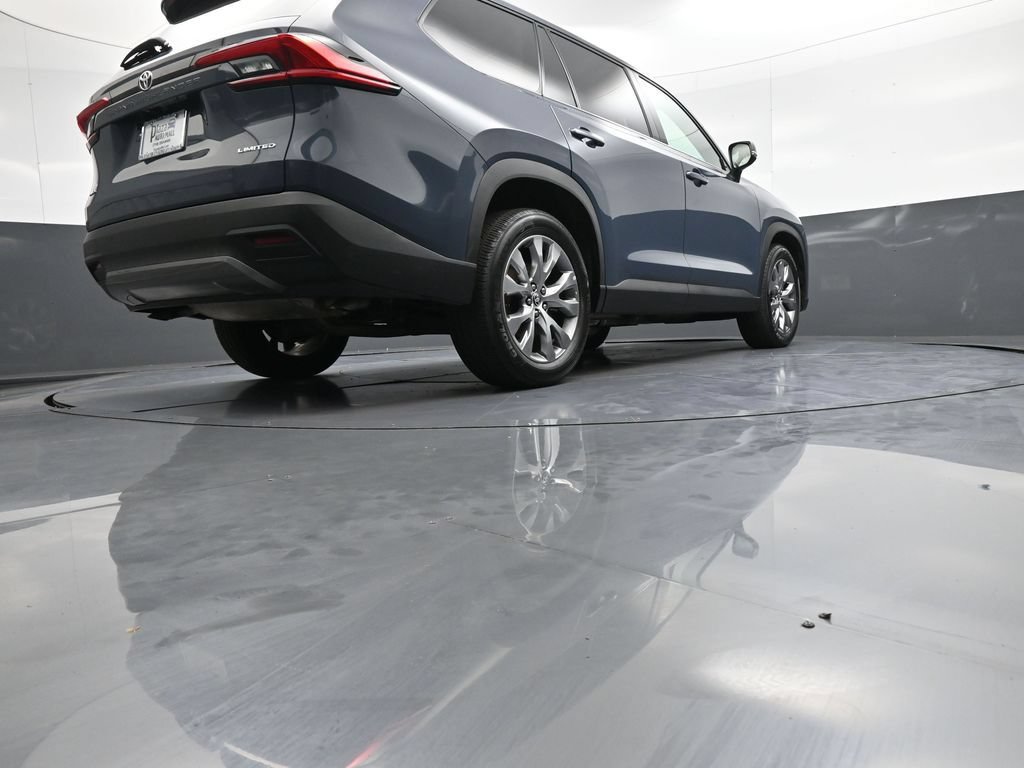 Certified 2024 Toyota Grand Highlander AWD image 31