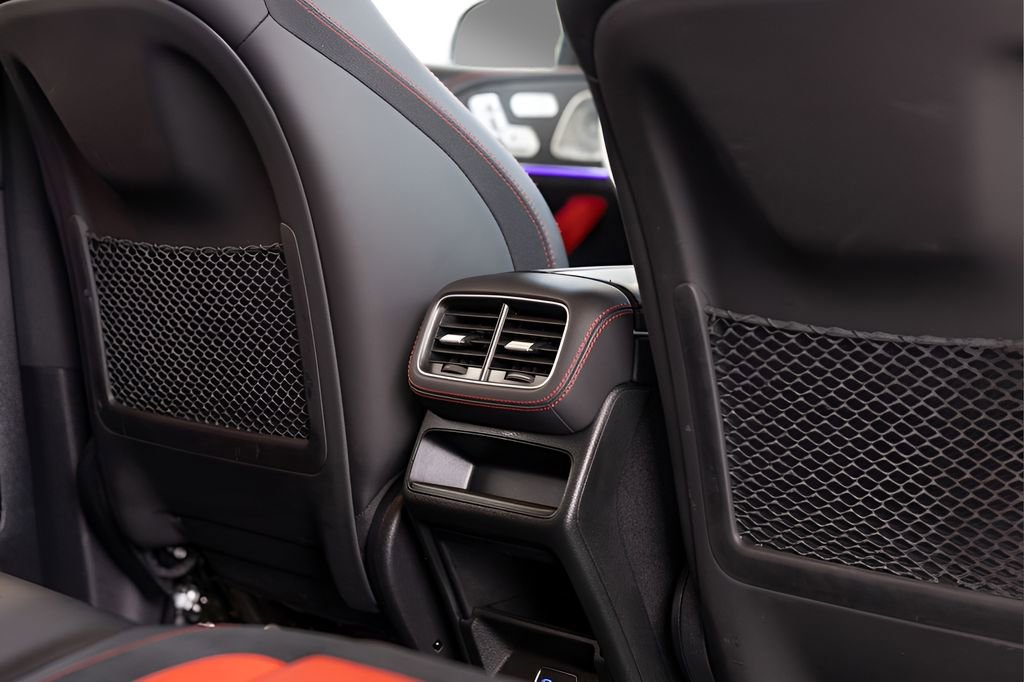Used 2024 Mercedes-Benz GLE 53 AMG 4MATIC w/ Winter Package image 78