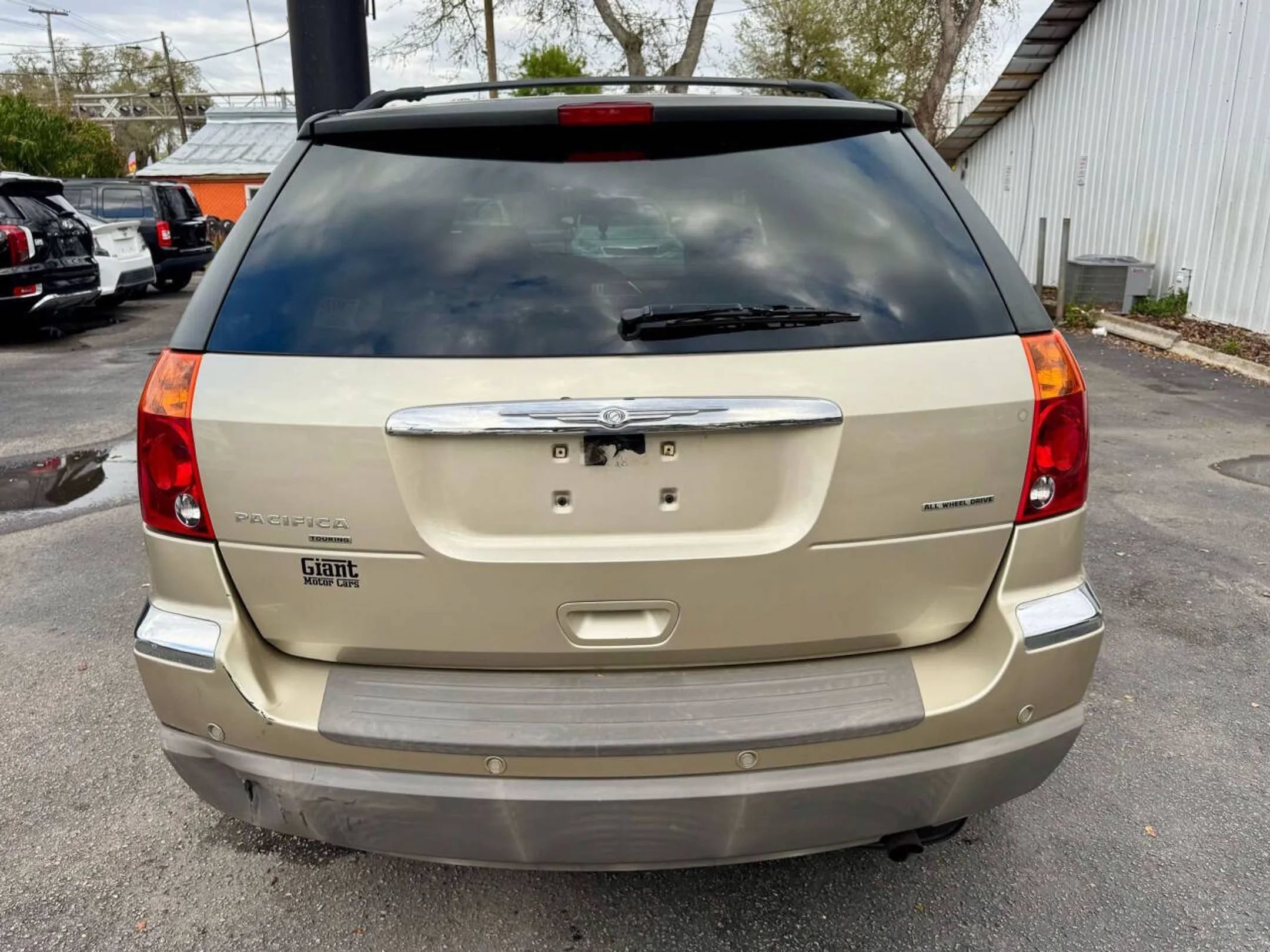 Used 2006 Chrysler Pacifica Touring AWD/4WD image 5