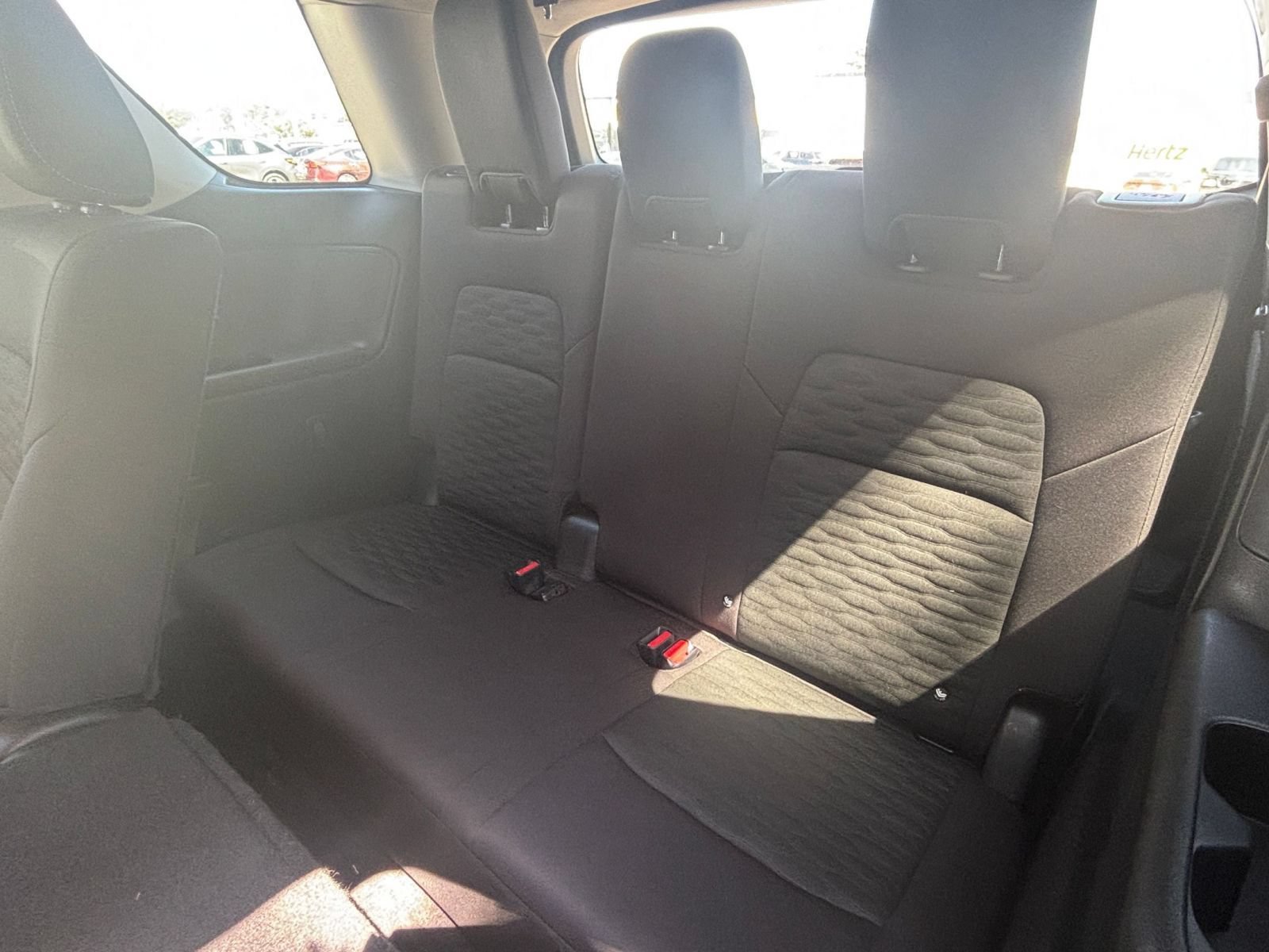 Used 2025 Nissan Pathfinder SV AWD/4WD image 27