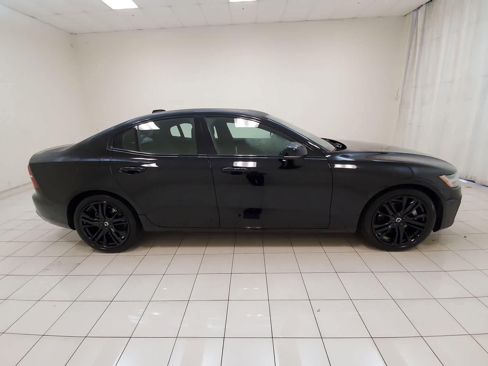 Used 2024 Volvo S60 B5 Plus FWD image 26