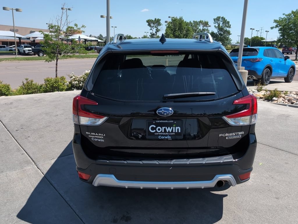 Used 2023 Subaru Forester Touring AWD/4WD image 7